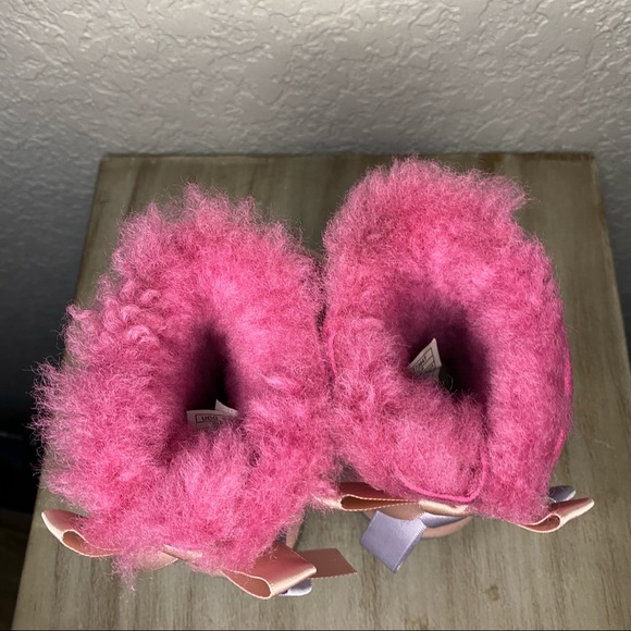 Ugg Pink Bailey Bow Fur Boots - Picture 9 of 9